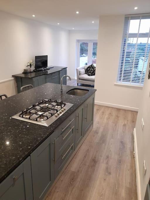 Fabulous Terrace Cottage Blackpool Exterior photo