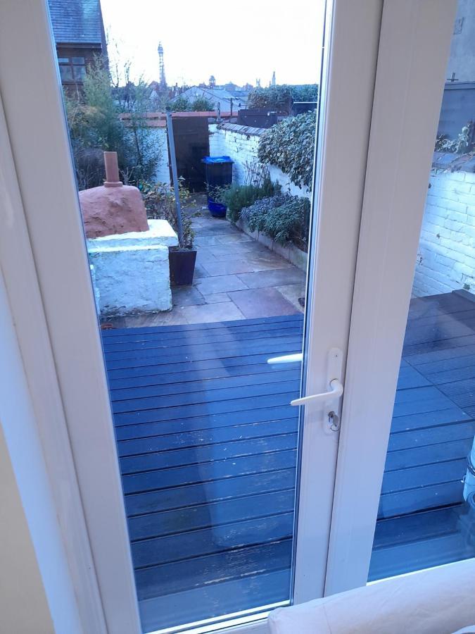 Fabulous Terrace Cottage Blackpool Exterior photo